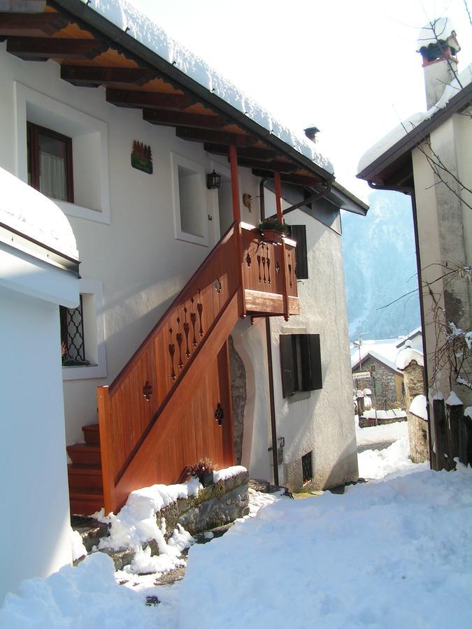 Bed and Breakfast Profum Di Bosc Арта-Терме Екстер'єр фото